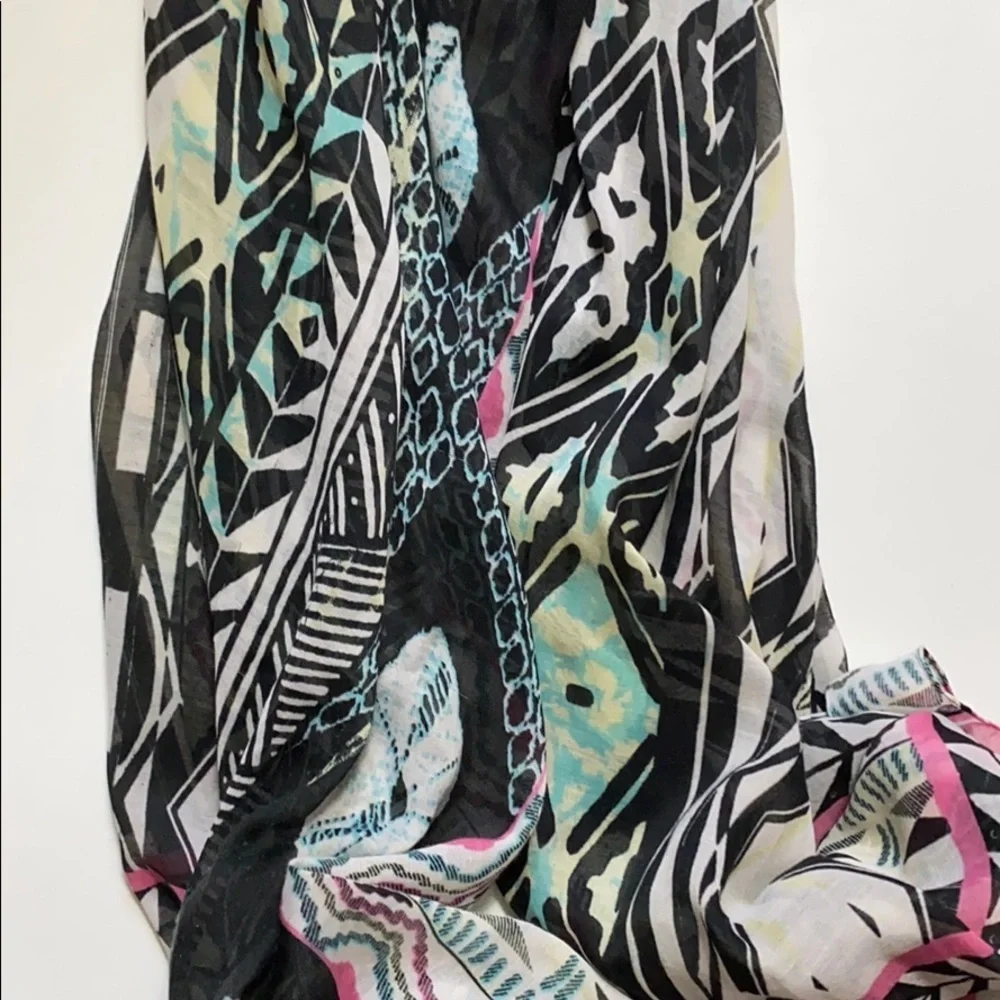 Express multicolored long scarf